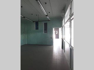 Attività commerciale in Affitto a Pisa, 1'800€, 250 m²