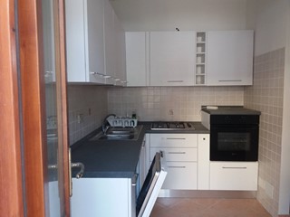 Casa Indipendente in Affitto a San Giuliano Terme, 1'100€, 120 m²