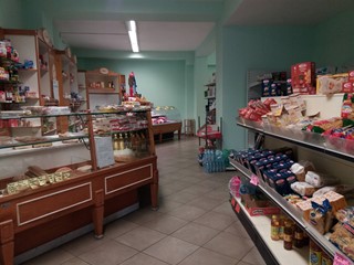 Attività commerciale in Affitto a San Giuliano Terme, 600€, 70 m²