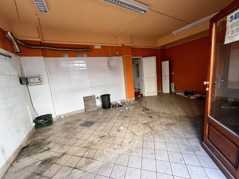 Attività commerciale in Vendita a Pisa, 55'000€, 35 m²