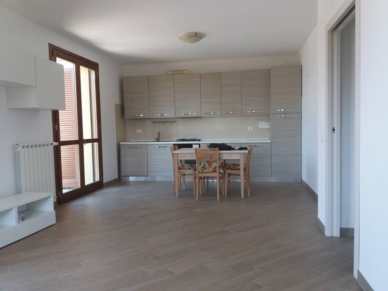 Casa Indipendente in Vendita a San Giuliano Terme, 240'000€, 85 m²