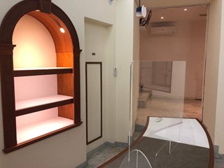 Attività commerciale in Affitto a Pisa, 950€, 80 m²
