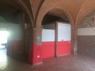 Attività commerciale in Affitto a Pisa, 1'000€, 70 m²