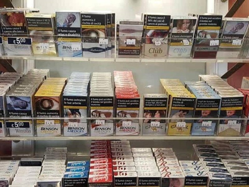 Attività commerciale in Vendita a Cascina, 150'000€, 58 m²