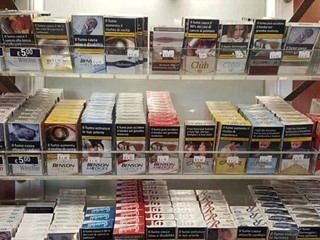 Attività commerciale in Vendita a Cascina, 150'000€, 58 m²