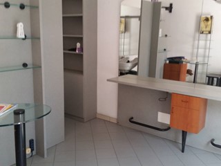 Attività commerciale in Vendita a Pisa, 45'000€, 28 m²