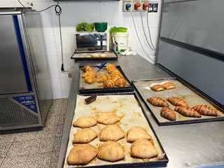 Attività commerciale in Vendita a Pisa, 150'000€, 150 m²