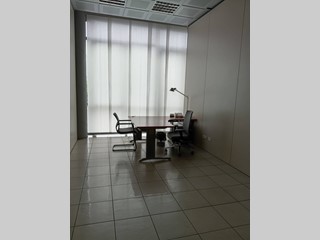 Ufficio in Affitto a Pisa, 500€, 20 m²