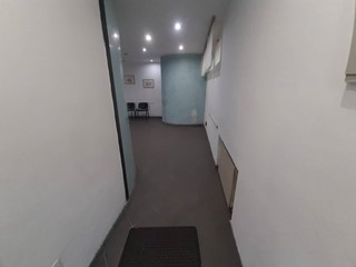 Ufficio in Vendita a Pisa, 216'000€, 105 m²
