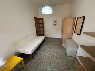 Stanza in Affitto a Pisa, 250€, 100 m²