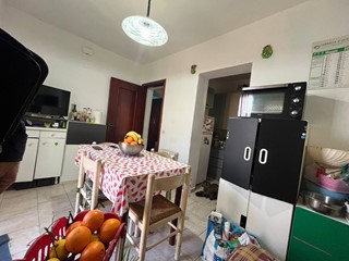 Casa Indipendente in Vendita a Cascina, 100'000€, 90 m²