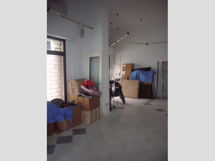 Attività commerciale in Vendita a Pisa, 99'000€, 70 m²