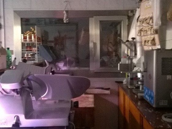 Attività commerciale in Affitto a Pisa, 700€, 35 m²