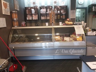 Attività commerciale in Affitto a Pontedera, 950€, 60 m²