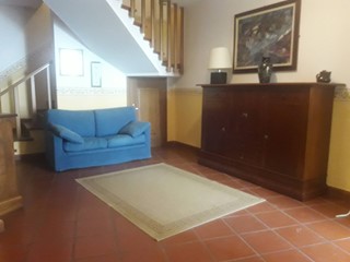 Casa Indipendente in Affitto a Crespina Lorenzana, 1'100€, 150 m²