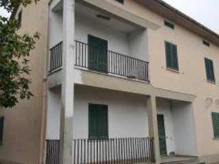 Casa Indipendente in Vendita a Santa Croce sull'Arno, 210'000€, 230 m²