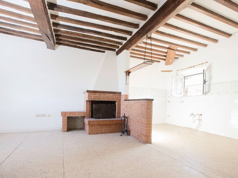 Casa Indipendente in Vendita a Casciana Terme Lari, 78'000€, 80 m²