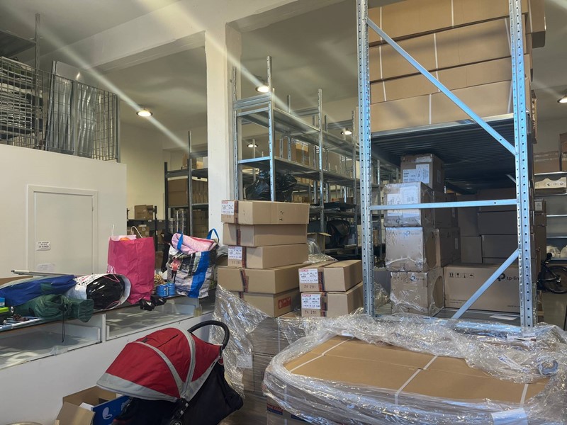 Attività commerciale in Vendita a Vicopisano, 118'000€, 170 m²