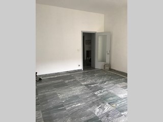 Ufficio in Affitto a Livorno, 320€, 24 m²