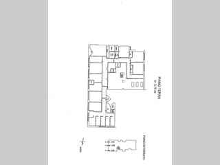 Ufficio in Affitto a Livorno, 3'700€, 435 m²