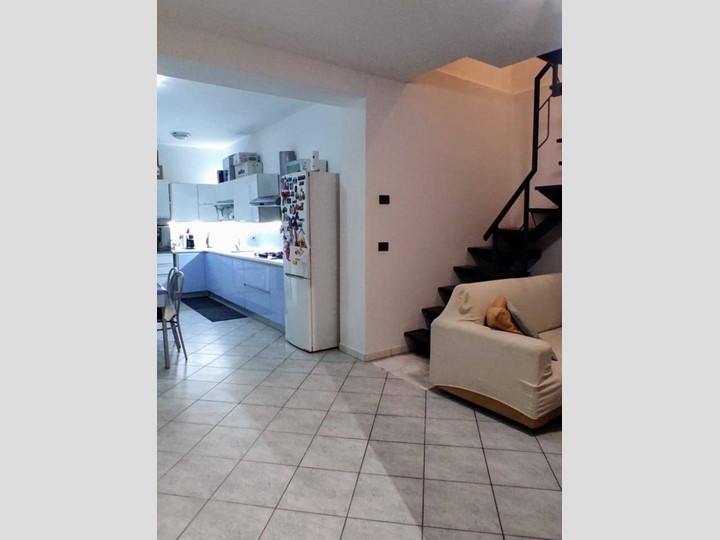 Casa Indipendente in Vendita a Collesalvetti, 155'000&euro;, 85 m²