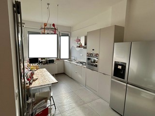 Quadrilocale in Vendita a Livorno, 360'000€, 130 m²