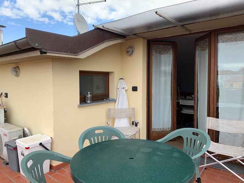 Trilocale in Affitto a Lucca, 850€, 70 m²