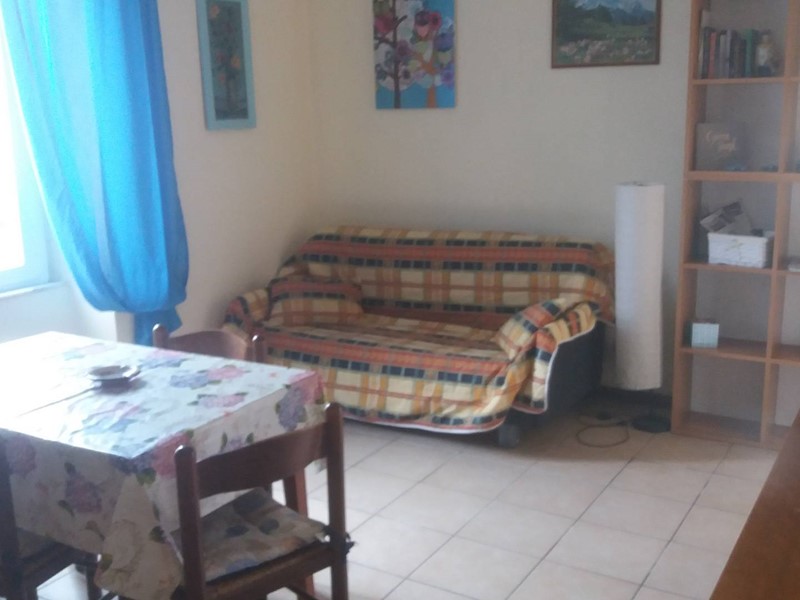 Trilocale in Affitto a Camaiore, 700€, 50 m²