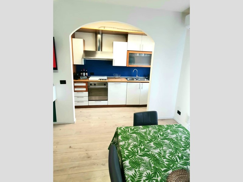 Trilocale in Affitto a Viareggio, 750€, 65 m²