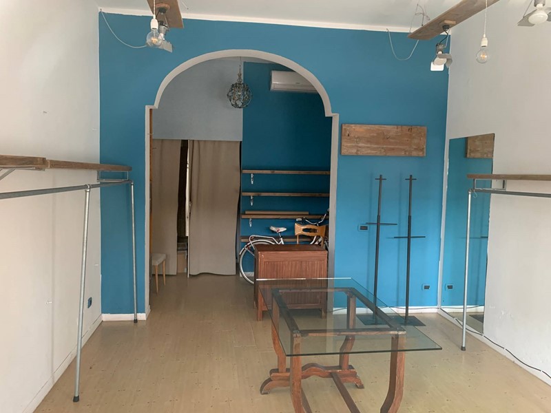 Attività commerciale in Vendita a Pietrasanta, 160'000€, 28 m²