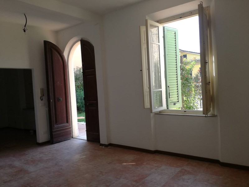 Casa Indipendente in Affitto a Altopascio, 1'000€, 95 m²