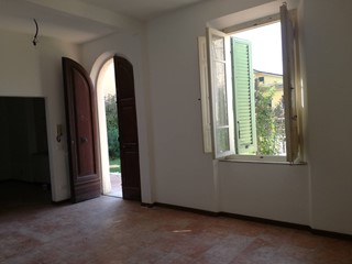 Casa Indipendente in Affitto a Altopascio, 1'000€, 95 m²