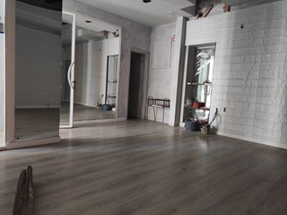 Attività commerciale in Affitto a Montecatini Terme, 1'200€, 70 m²