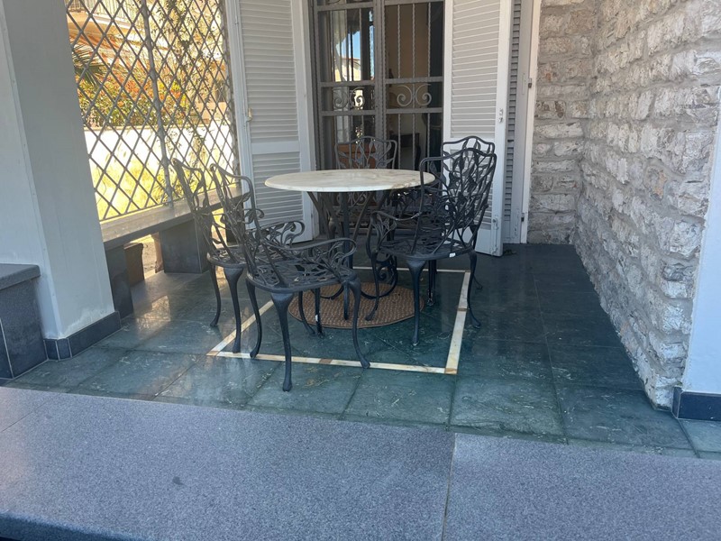 Villetta a schiera in Affitto a Viareggio, 1'000€, 200 m²