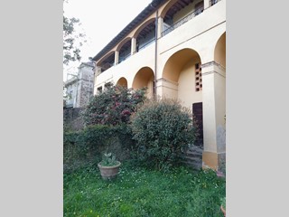 Appartamento in Vendita a Villa Basilica, 250'000€, 360 m²