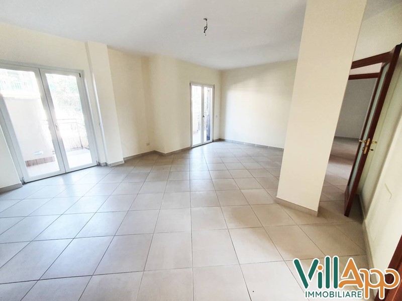 Appartamento in Vendita a Fondi, 210'000&euro;, 90 m²