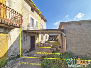 Appartamento in Vendita a Fondi, 49'000&euro;, 90 m²