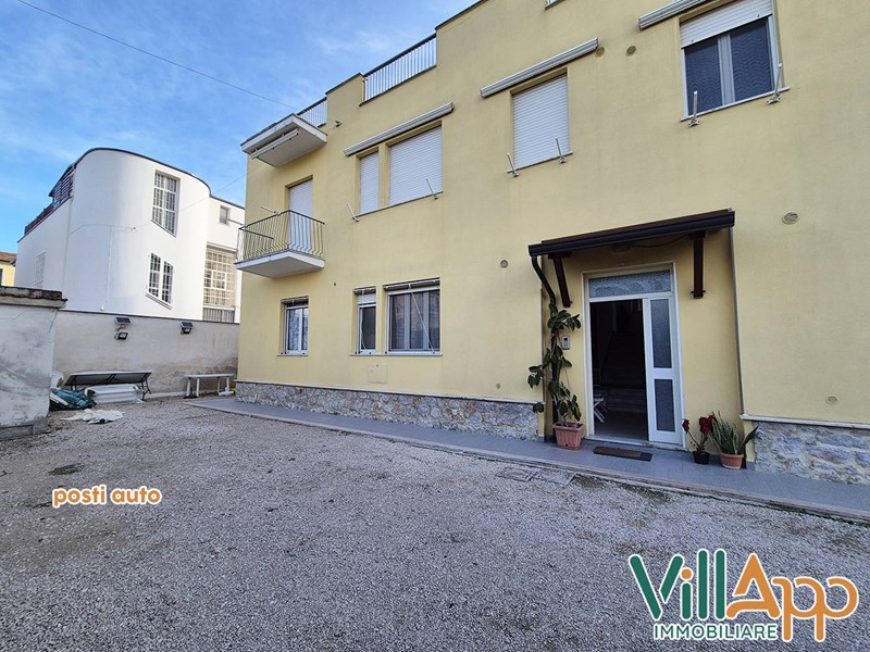 Appartamento in Vendita a Terracina, 265'000€, 75 m²