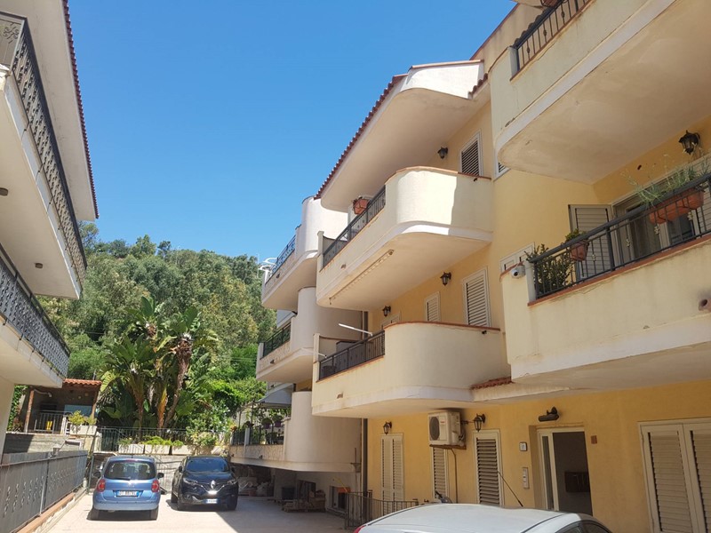 Bilocale in Vendita a Sant'Alessio Siculo, 57'000€, 37 m²