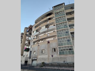 Quadrilocale in Vendita a Paternò, 85'000€, 110 m²