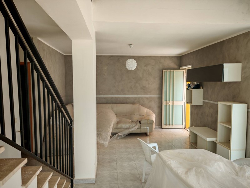 Appartamento in Vendita a Paternò, 85'000€, 130 m²