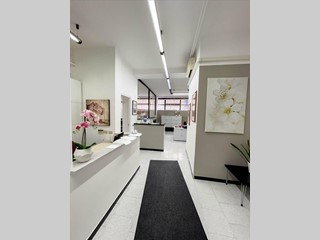 Ufficio in Vendita a Milano, 490'000€, 178 m²