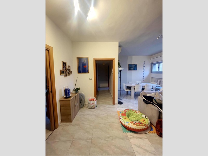 Quadrilocale in Vendita a Milano, 310'000€, 113 m²