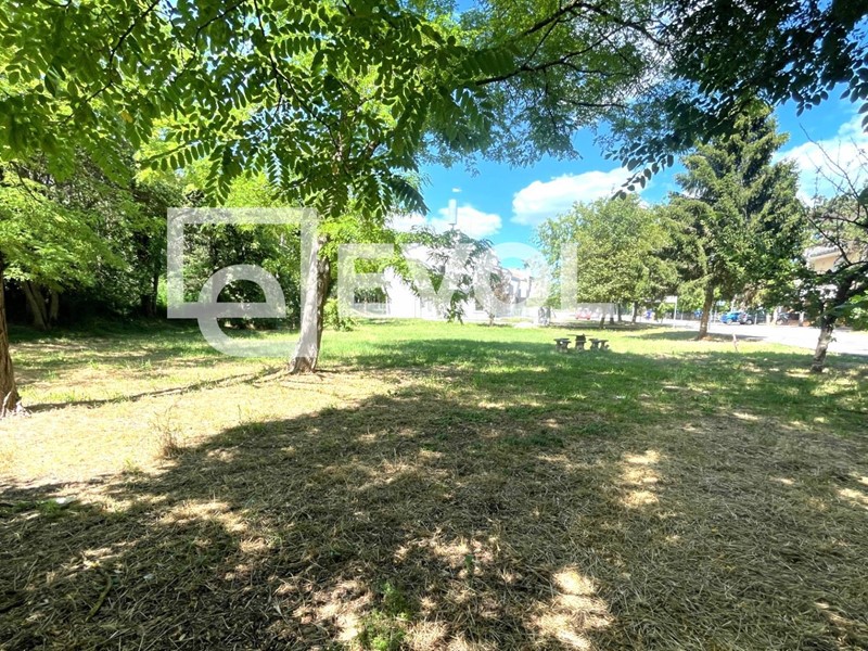 Terreno edificabile in Vendita a Lignano Sabbiadoro, 360'000€, 1247 m²