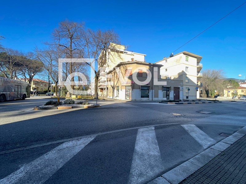Immobile commerciale in Vendita a Gorizia, 40'000€, 66 m²