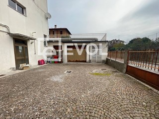 Magazzino in Vendita a Udine, 40'000€, 190 m²
