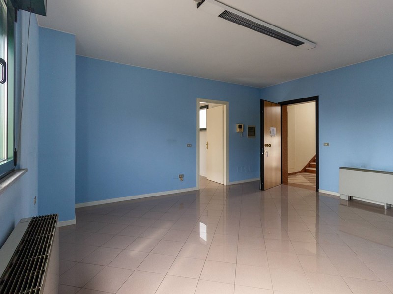 Ufficio in Vendita a Pordenone, 130'000€, 78 m²