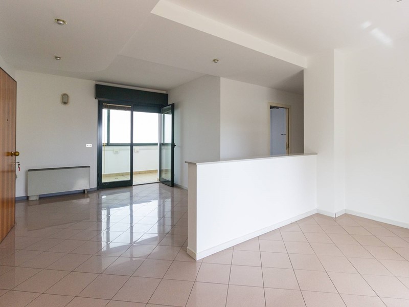Ufficio in Vendita a Pordenone, 200'000€, 148 m²