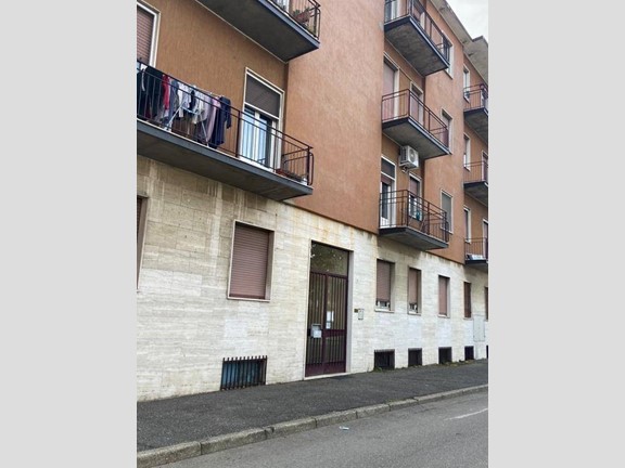 Trilocale in Vendita a Parabiago, 176'000€, 95 m²