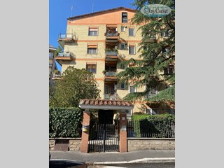 Appartamento in Vendita a Roma, 610'000&euro;, 152 m²